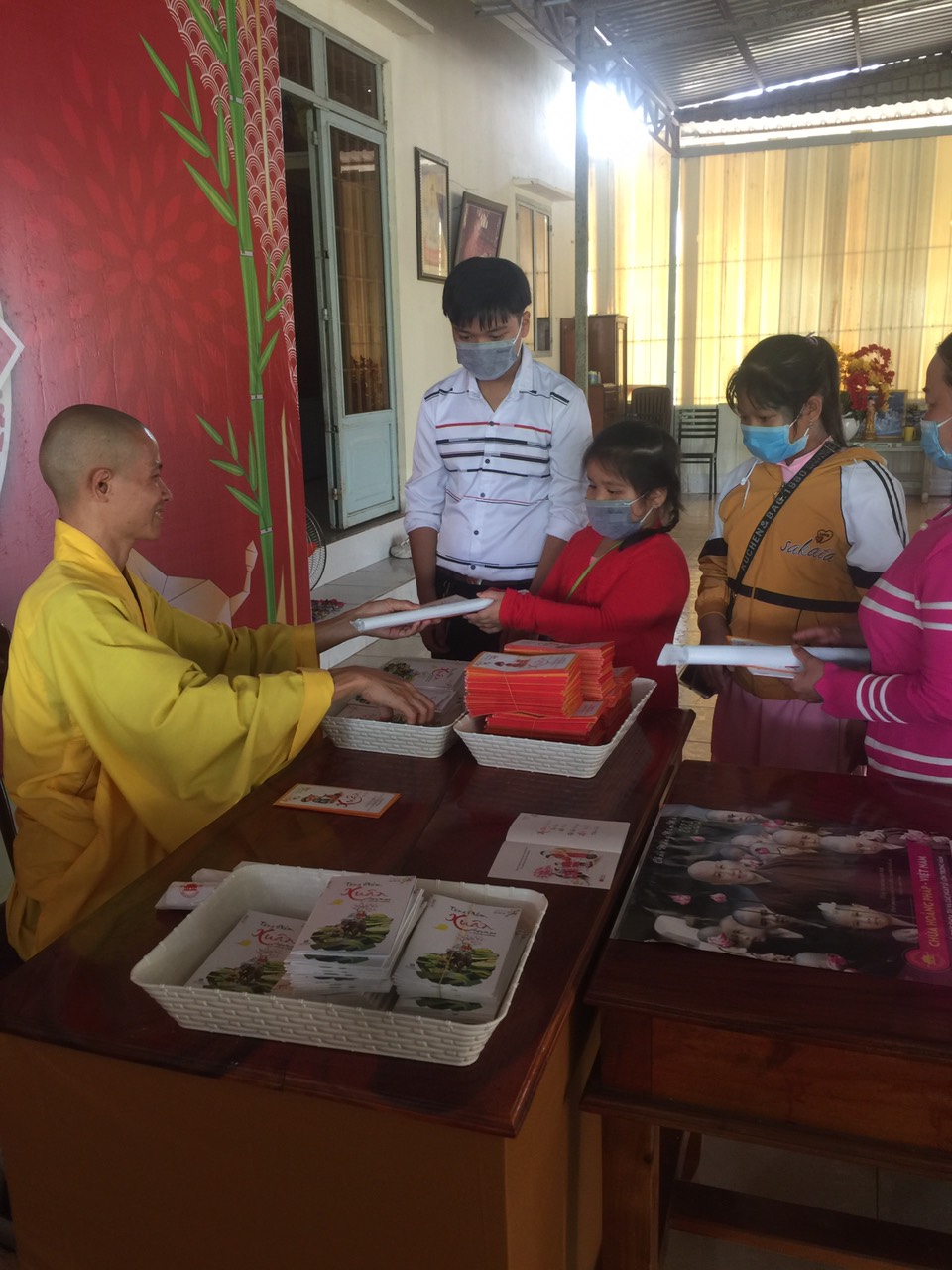 Ngày đầu xuân chùa An Hương, An Giang