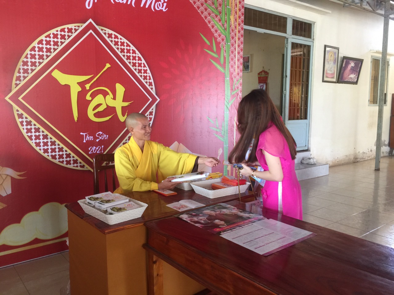 Ngày đầu xuân chùa An Hương, An Giang