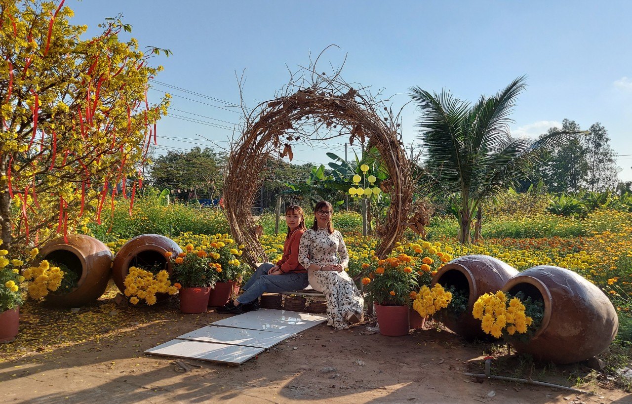 Ngày đầu xuân chùa An Hương, An Giang