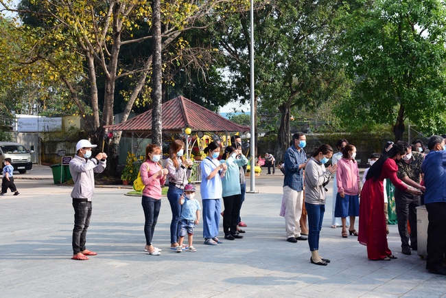 Series of photos on the second day of Lunar New Year