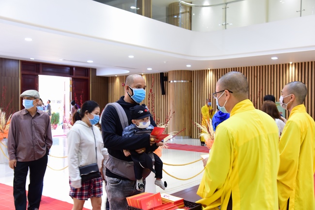 Series of photos on the second day of Lunar New Year