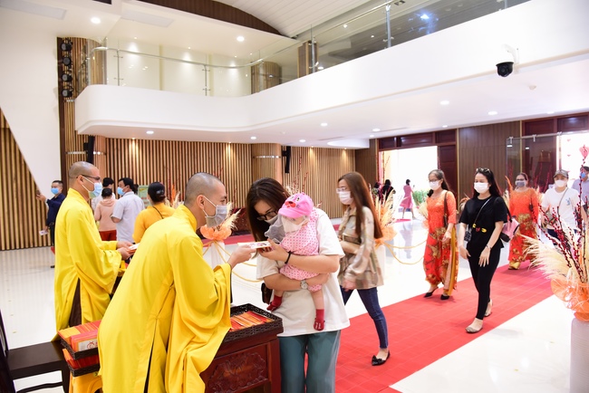 Series of photos on the second day of Lunar New Year