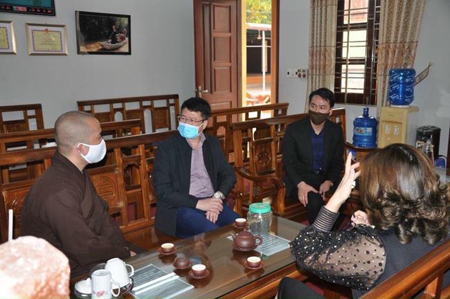 Trưởng Ban Tôn Giáo Quảng Ninh cùng Lãnh đạo UBND Tp. Hạ Long chúc tết chùa Tiêu Dao