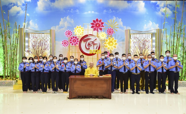 Series of photos on the third day of Lunar New Year