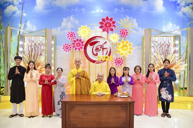 Series of photos on the third day of Lunar New Year