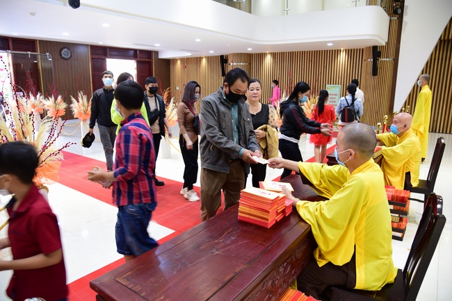 Series of photos on the third day of Lunar New Year