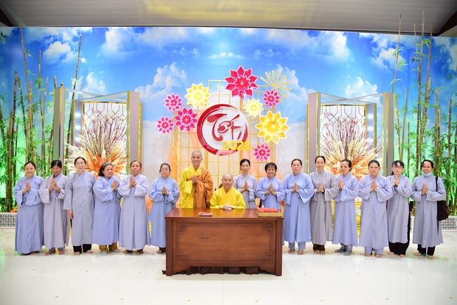 Series of photos on the third day of Lunar New Year