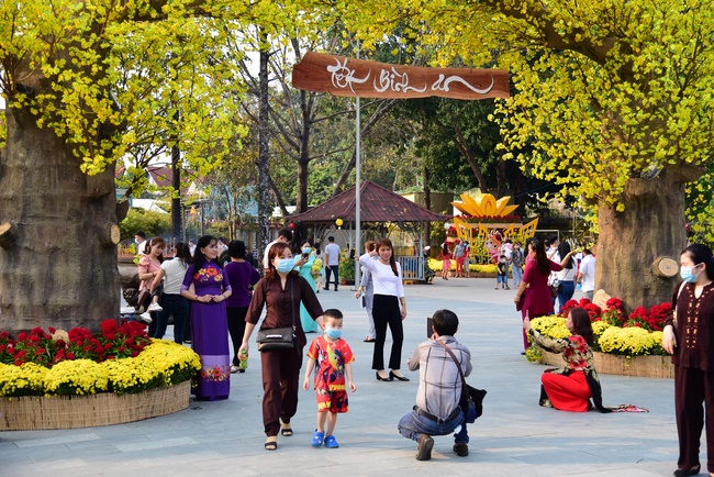 Series of photos on the third day of Lunar New Year