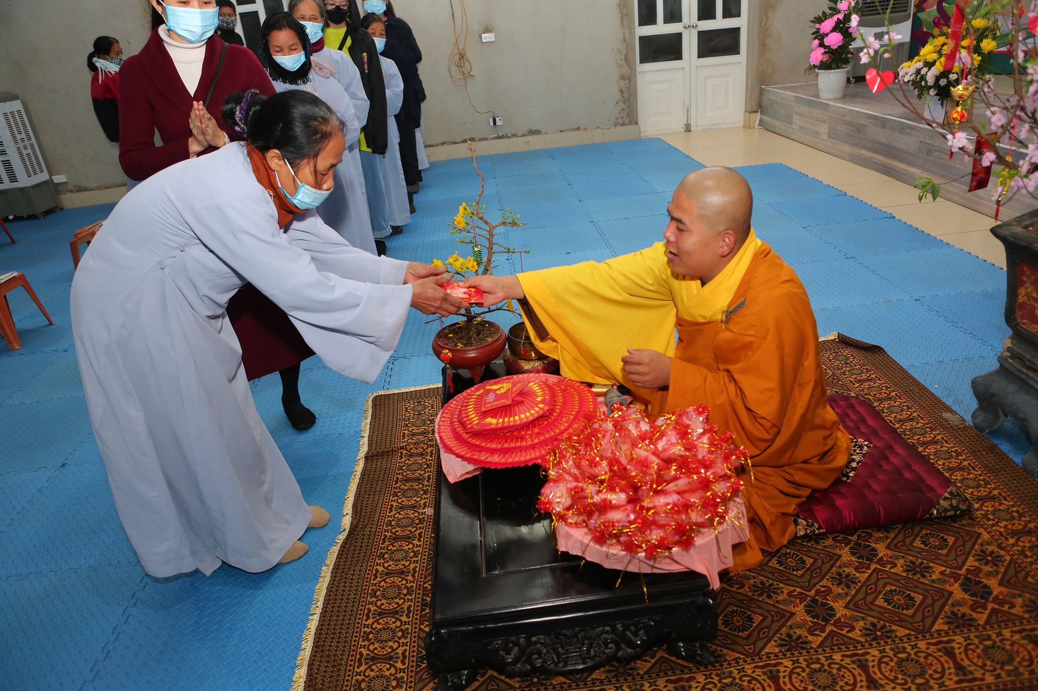 Welcoming the New Year's Eve at Dong Cao Pagoda - Thanh Hoa