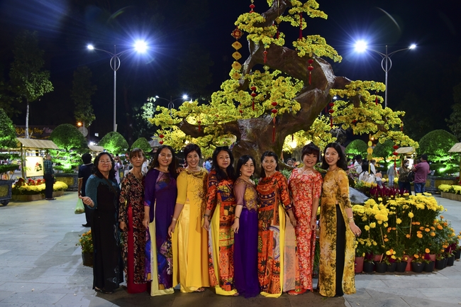 Series of photos on the 4th day of Lunar New Year