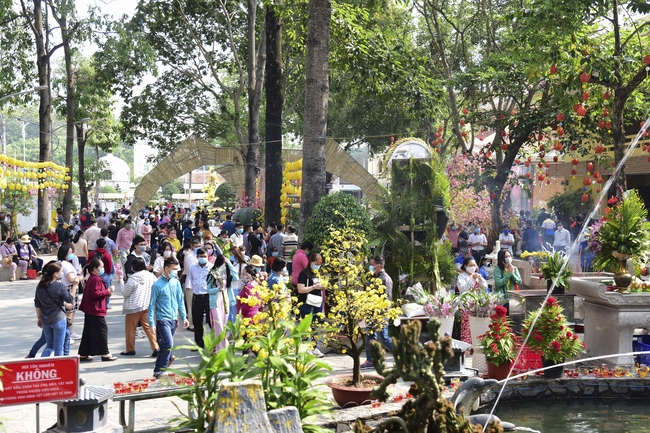 Series of photos on the 4th day of Lunar New Year