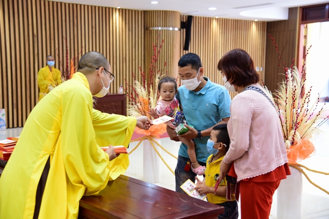 Series of photos on the 4th day of Lunar New Year