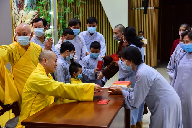 Series of photos on the 4th day of Lunar New Year