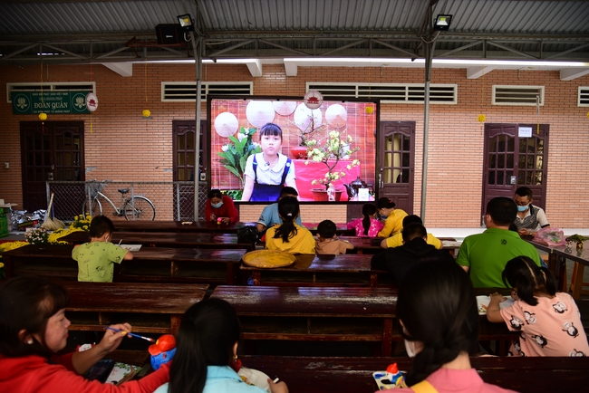 Series of photos on the 4th day of Lunar New Year