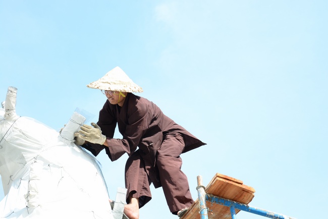 Series photos of preparing for the New Year of Buffalo (part 2)