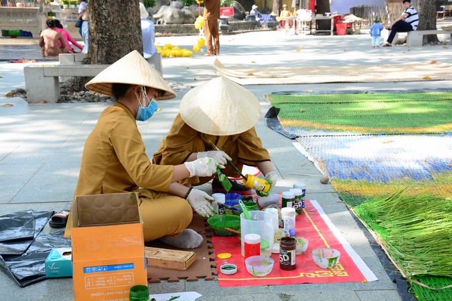 Series photos of preparing for the New Year of Buffalo (part 2)
