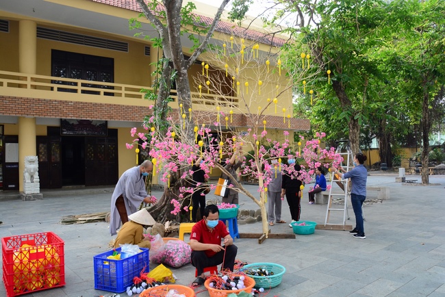 Series photos of preparing for the New Year of Buffalo (part 2)