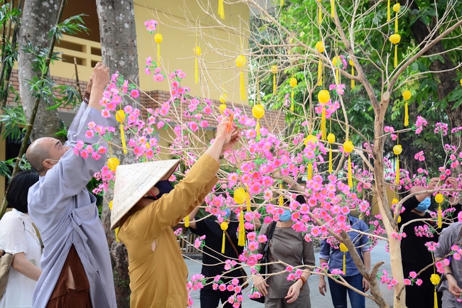 Series photos of preparing for the New Year of Buffalo (part 2)