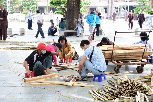 Series photos of preparing for the New Year of Buffalo (part 2)