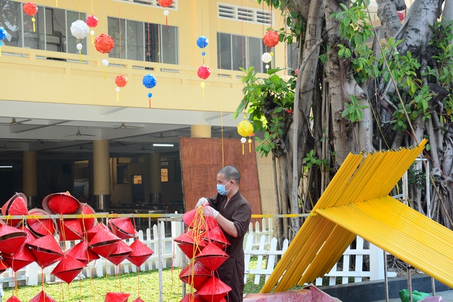 Series photos of preparing for the New Year of Buffalo (part 2)