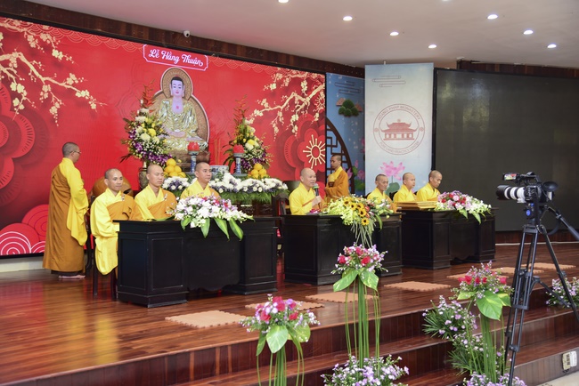 The Wedding Ceremony at the pagoda