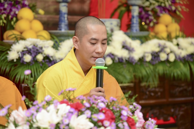 The Wedding Ceremony at the pagoda