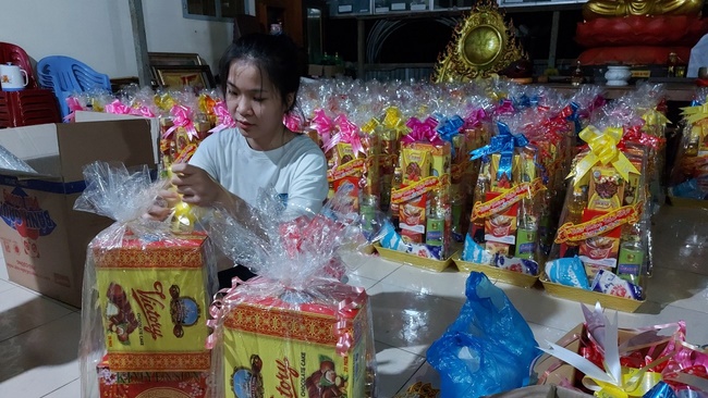 Program Warm spring of An Huong pagoda, An Giang
