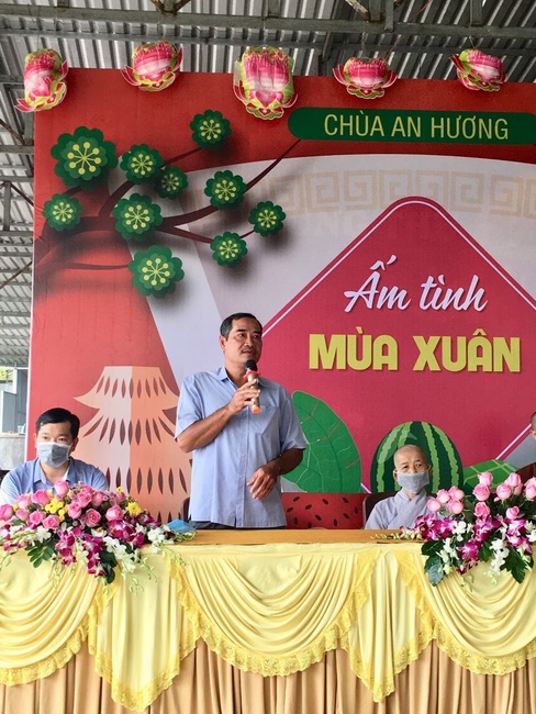 Program Warm spring of An Huong pagoda, An Giang