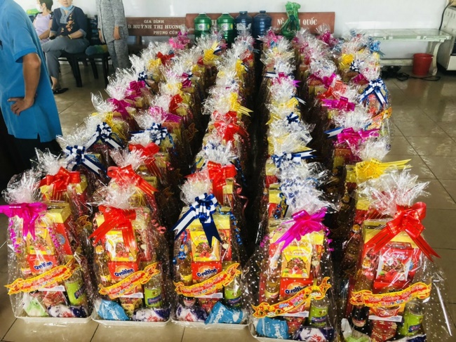 Program Warm spring of An Huong pagoda, An Giang