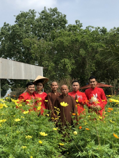 Program Warm spring of An Huong pagoda, An Giang