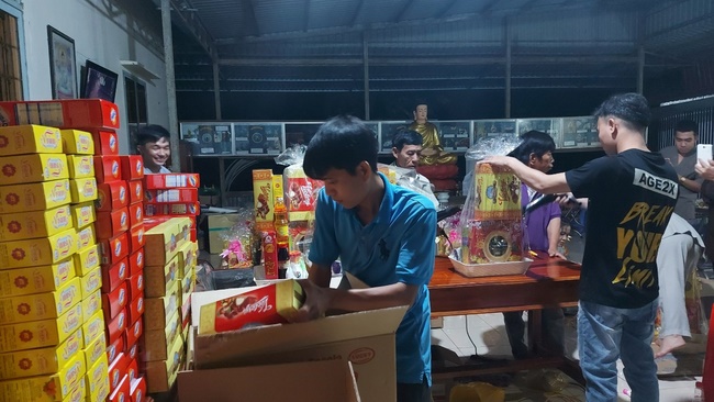 Program Warm spring of An Huong pagoda, An Giang