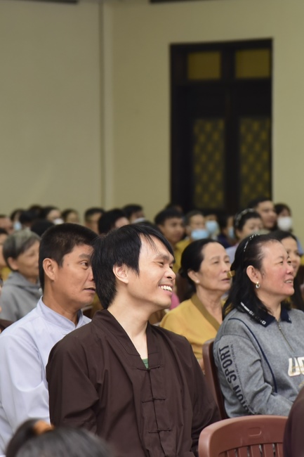 GALA program “Laughter at the Temple Gate”.