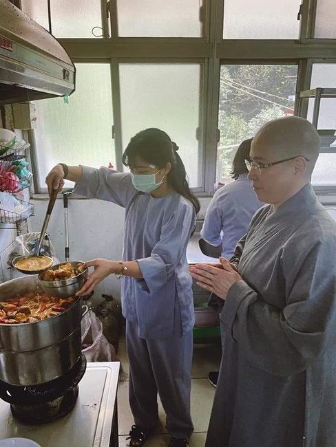 Medicine Buddha assembly Dharma for New Year Praying-for-Peace in Taiwan