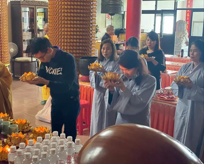 Medicine Buddha assembly Dharma for New Year Praying-for-Peace in Taiwan