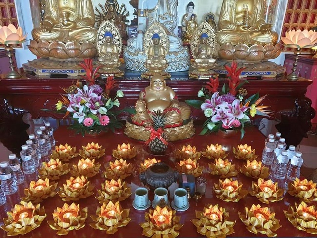 Medicine Buddha assembly Dharma for New Year Praying-for-Peace in Taiwan
