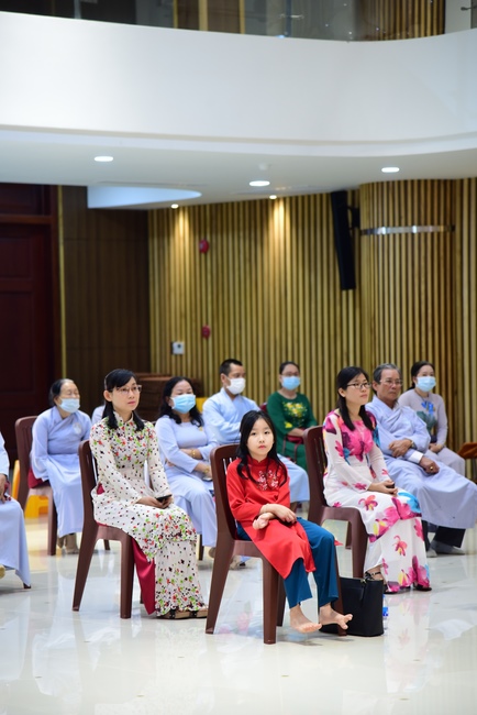 The Wedding Ceremony at the pagoda