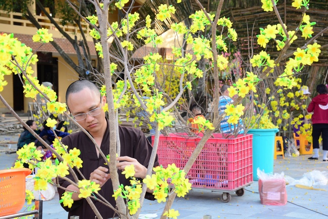 Series photos of preparing for the New Year of Buffalo (part 3)