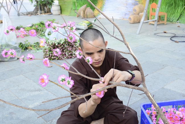 Series photos of preparing for the New Year of Buffalo (part 3)