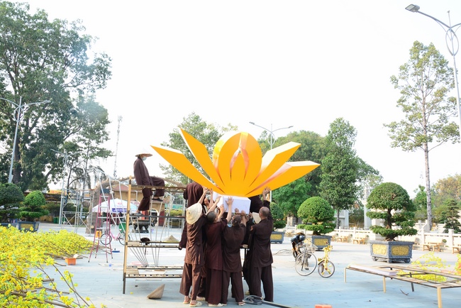 Series photos of preparing for the New Year of Buffalo (part 3)