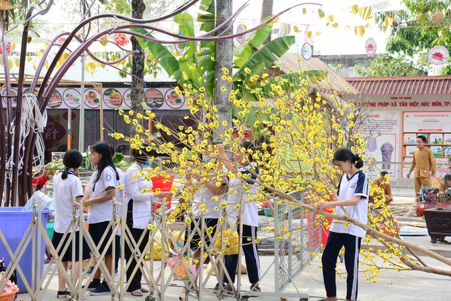 Series photos of preparing for the New Year of Buffalo (part 3)