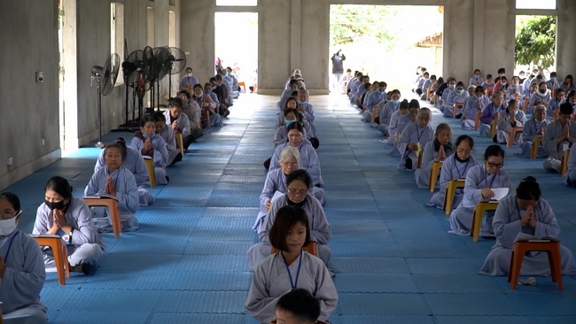 The Rite Wishing Longevity for the Elderly in Yen Phap ashram