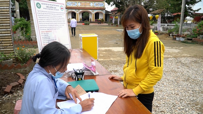 The Rite Wishing Longevity for the Elderly in Yen Phap ashram