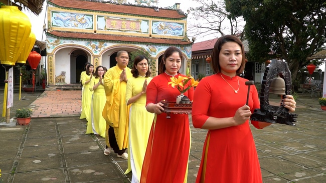 The Rite Wishing Longevity for the Elderly in Yen Phap ashram