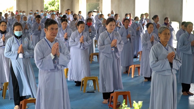 The Rite Wishing Longevity for the Elderly in Yen Phap ashram