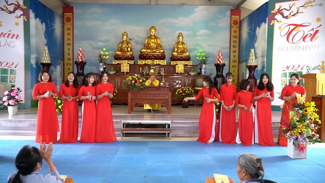 The Rite Wishing Longevity for the Elderly in Yen Phap ashram