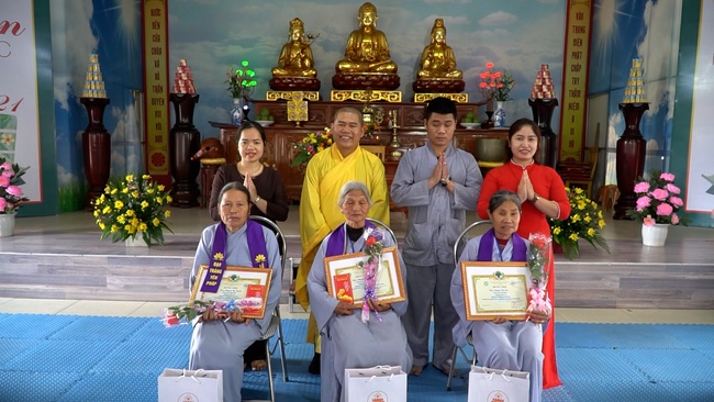 The Rite Wishing Longevity for the Elderly in Yen Phap ashram