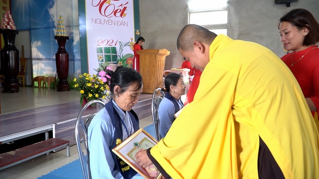 The Rite Wishing Longevity for the Elderly in Yen Phap ashram
