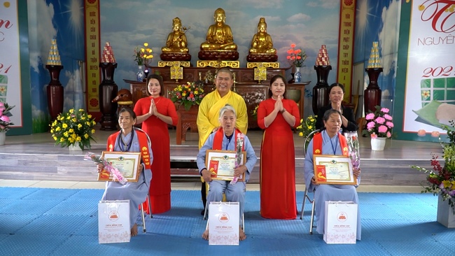 The Rite Wishing Longevity for the Elderly in Yen Phap ashram