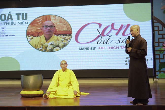 Khóa tu thanh thiếu niên