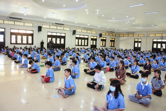 Khóa tu thanh thiếu niên